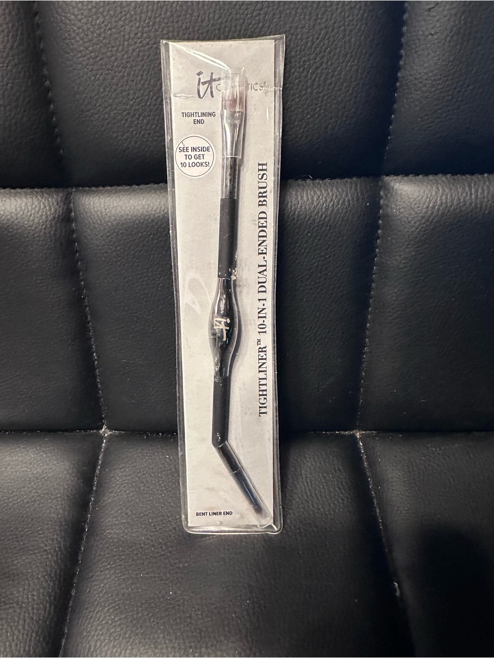 it cosmetics Tightliner Dual-Ended Eyeliner Brush — Silver/Black Packaging
